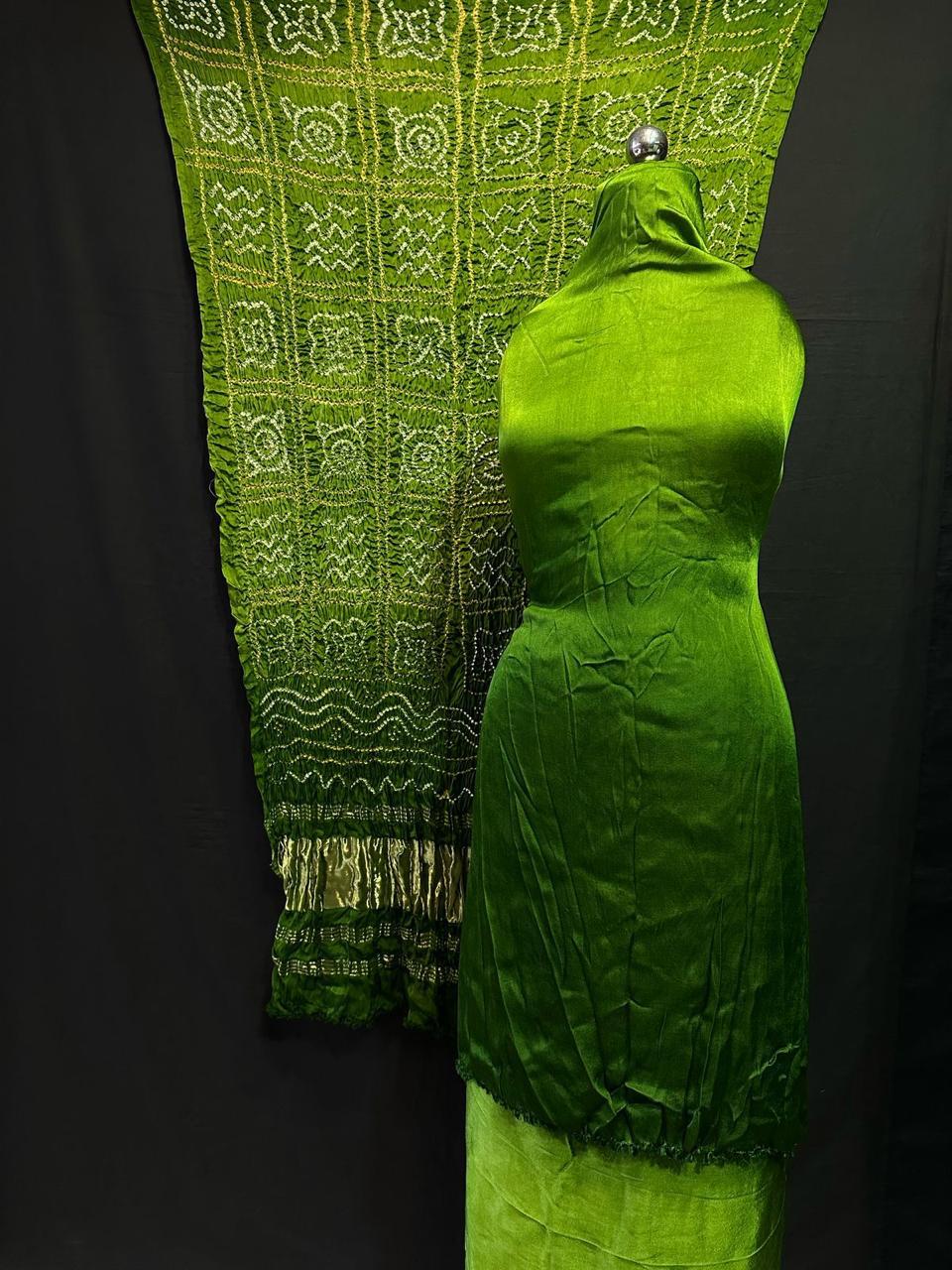 "Bottle Green Modaal Gajji Silk 3-piece suit set with hand Bandhani and Lagdi Patta dupatta – Anita Jain Fashions""Bottle Green Modaal Gajji Silk 3-piece suit set with hand Bandhani and Lagdi Patta dupatta – Anita Jain Fashions"