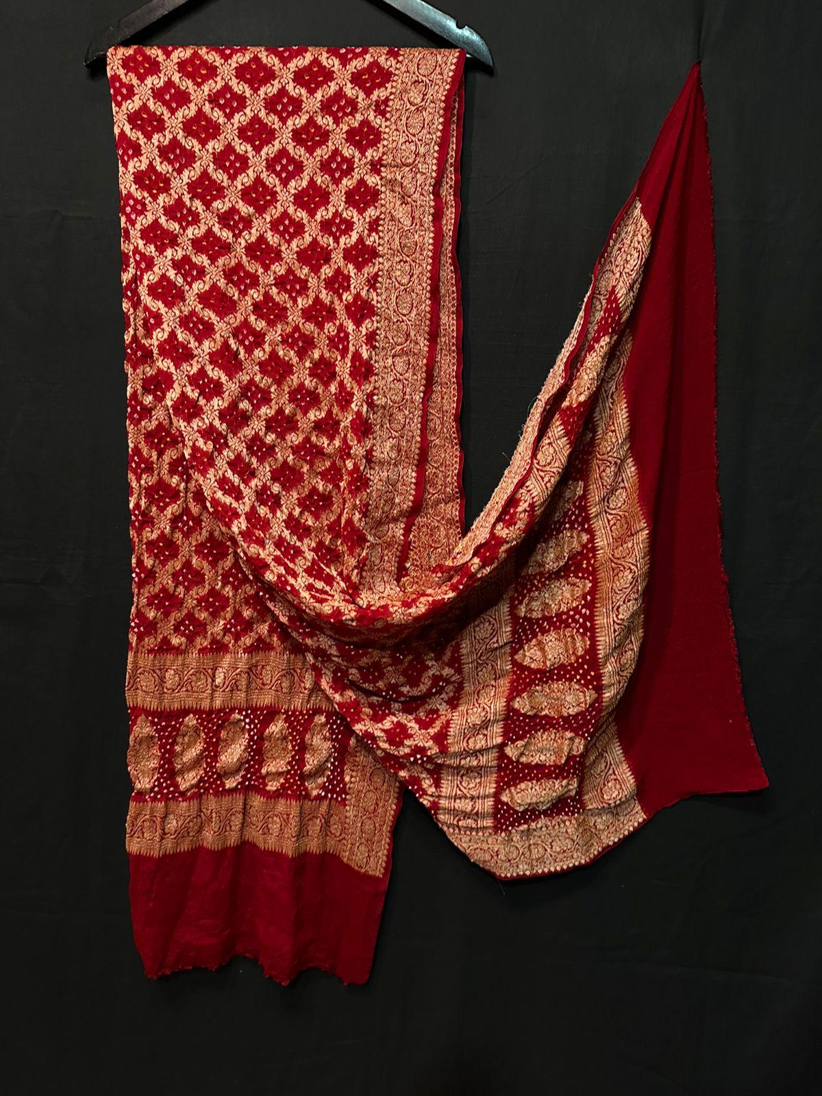 “Red Bandhani Suit Set in Modaal Gajji Silk with heavy zari Lagdi Patta dupatta – Anita Jain Fashions”