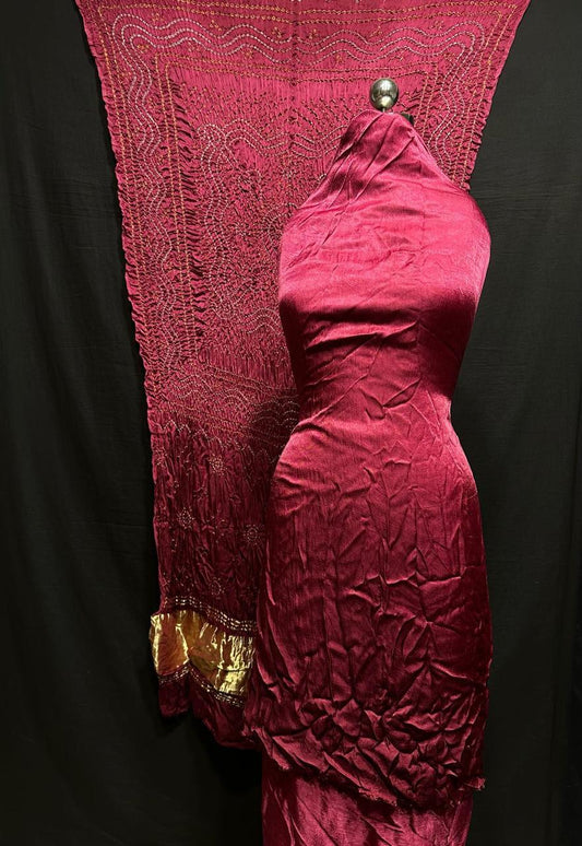 "Wine Maroon Modaal Gajji Silk 3-piece suit set with hand Bandhani and Lagdi Patta dupatta – Anita Jain Fashions""Wine Maroon Modaal Gajji Silk 3-piece suit set with hand Bandhani and Lagdi Patta dupatta – Anita Jain Fashions"