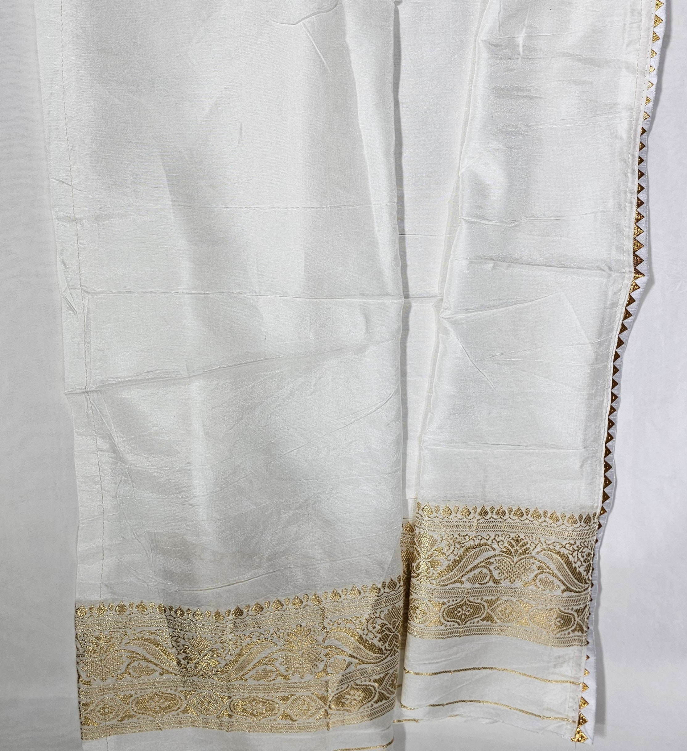 White Dola Viscose Saree - Ethically Made, Timeless Elegance - Anita Jain Fashions