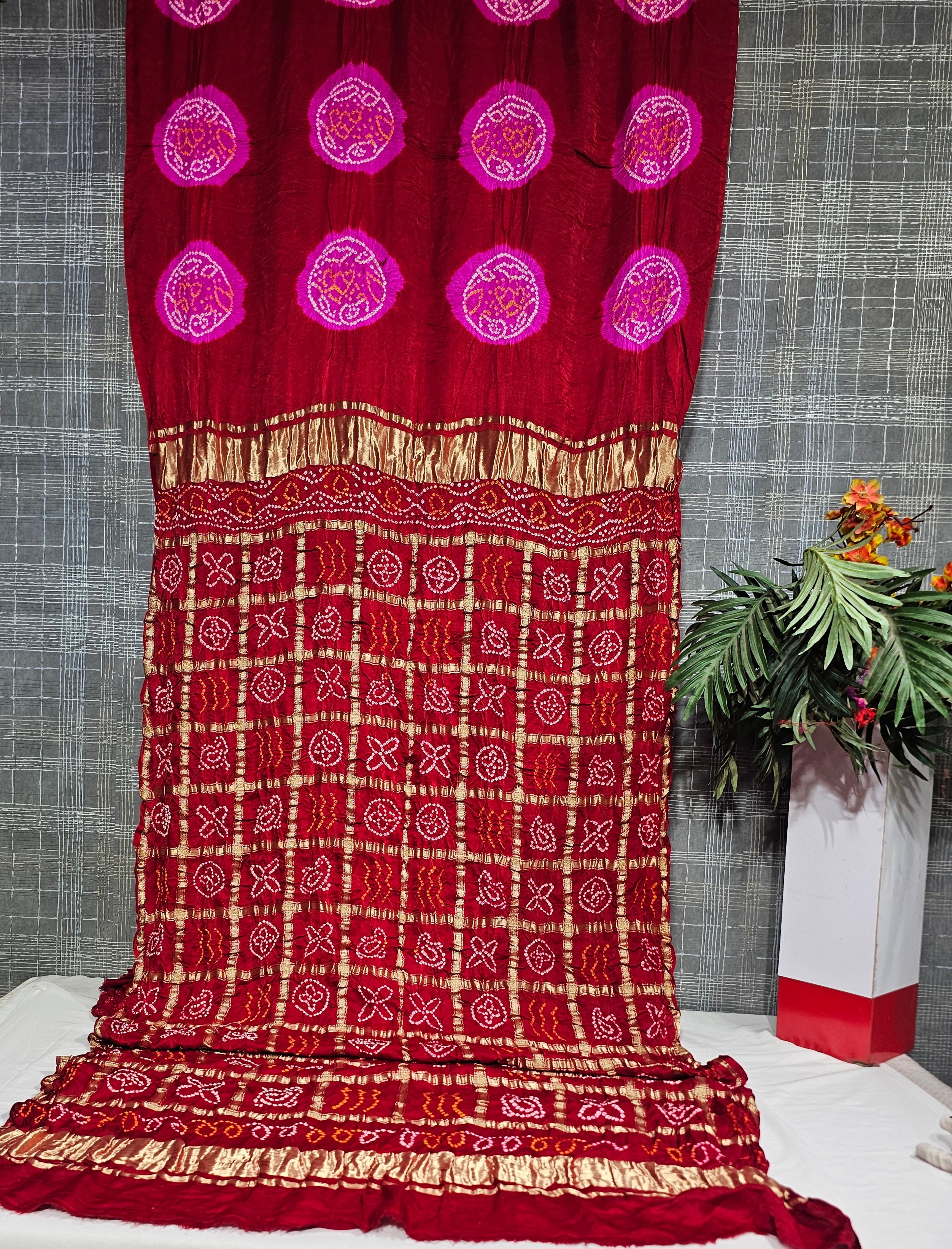 Red and Pink Laddu Bandhej Pure Gajji Ghatchola Pallu Saree - Ethically Made, Elegant Contrast - Anita Jain Fashions