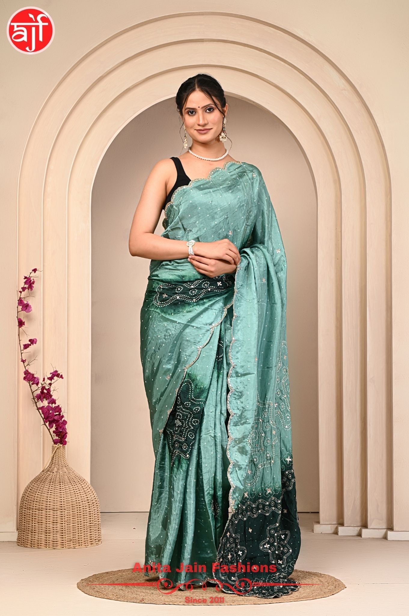 HO Silk Saree with Cut Work and Bandhani Design