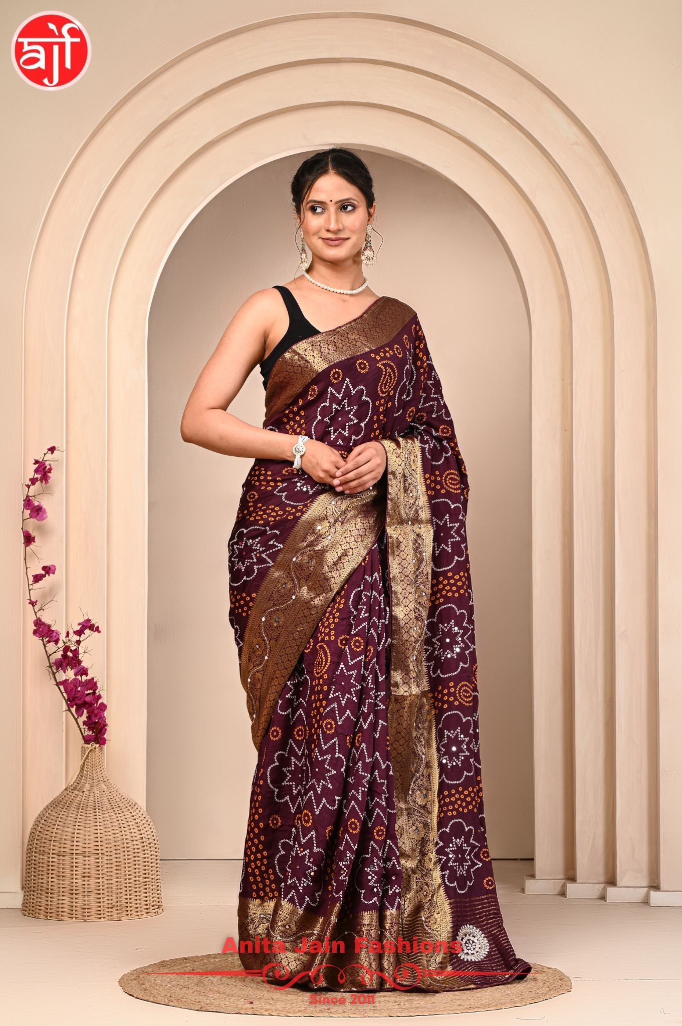 HO Silk Saree with Zari Weaving and Bandhani Design, Includes Blouse Piece