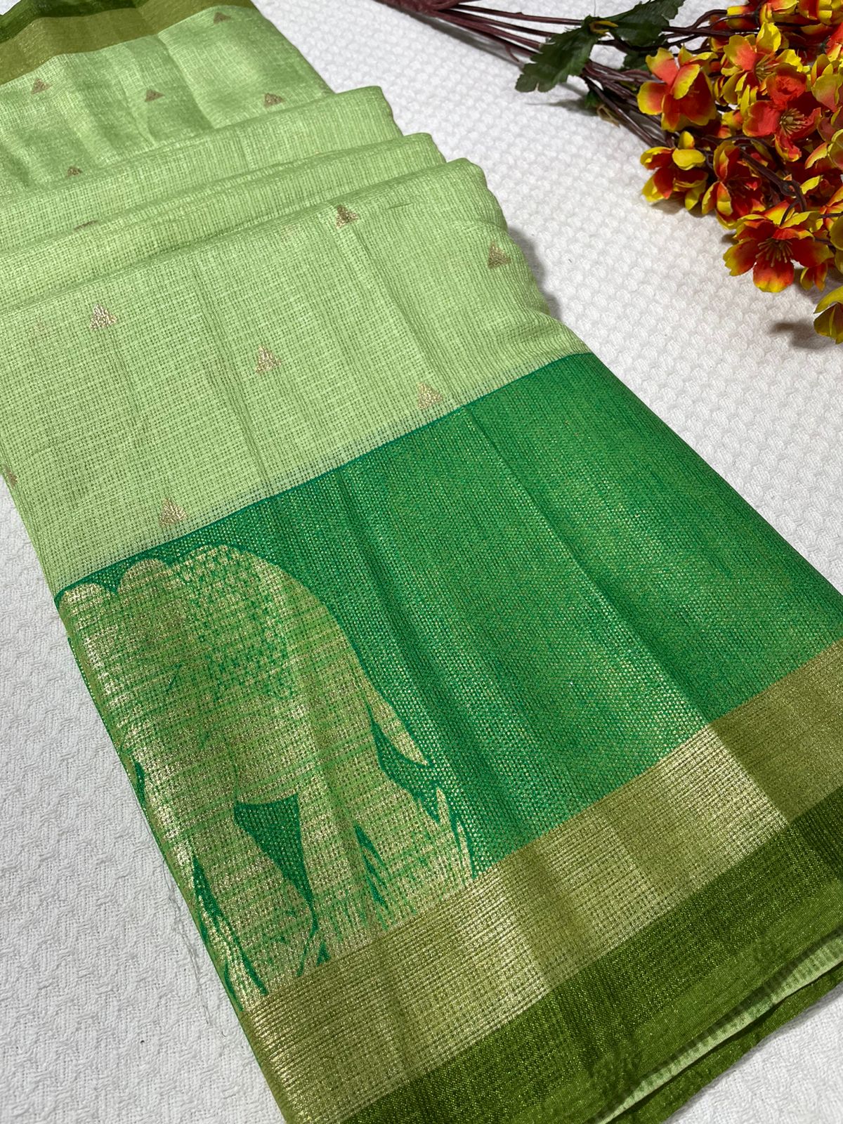 Munga Checks Kota Silk sarees(with blouse)