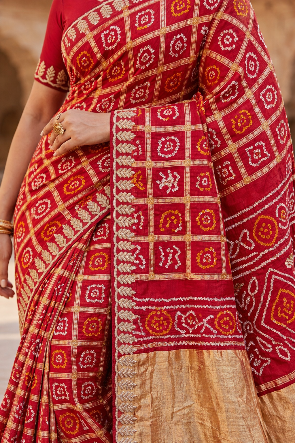 Gajji Silk Ghatchola Bandhani Saree Close View
