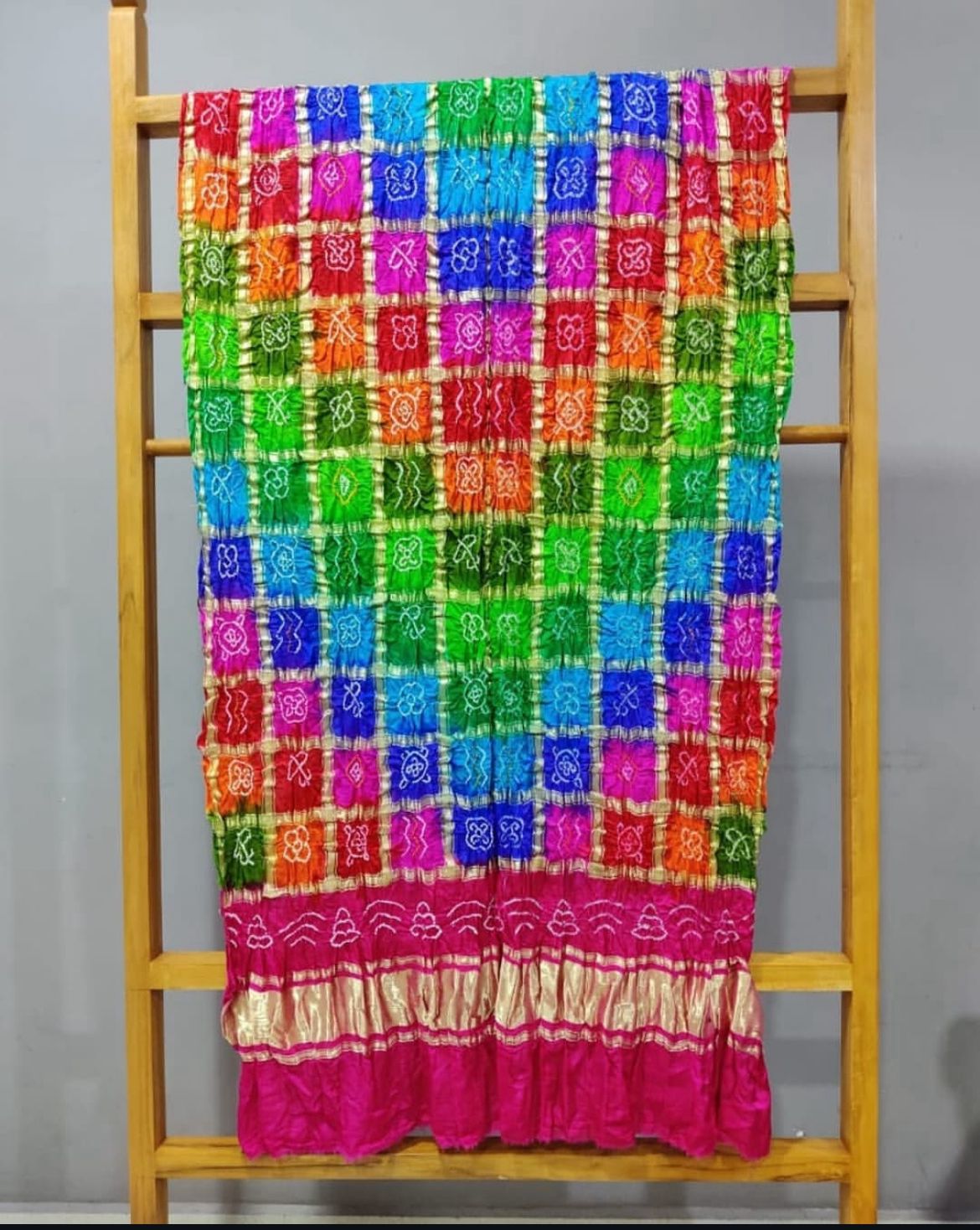 multicolor bandhani dupatta with zari
