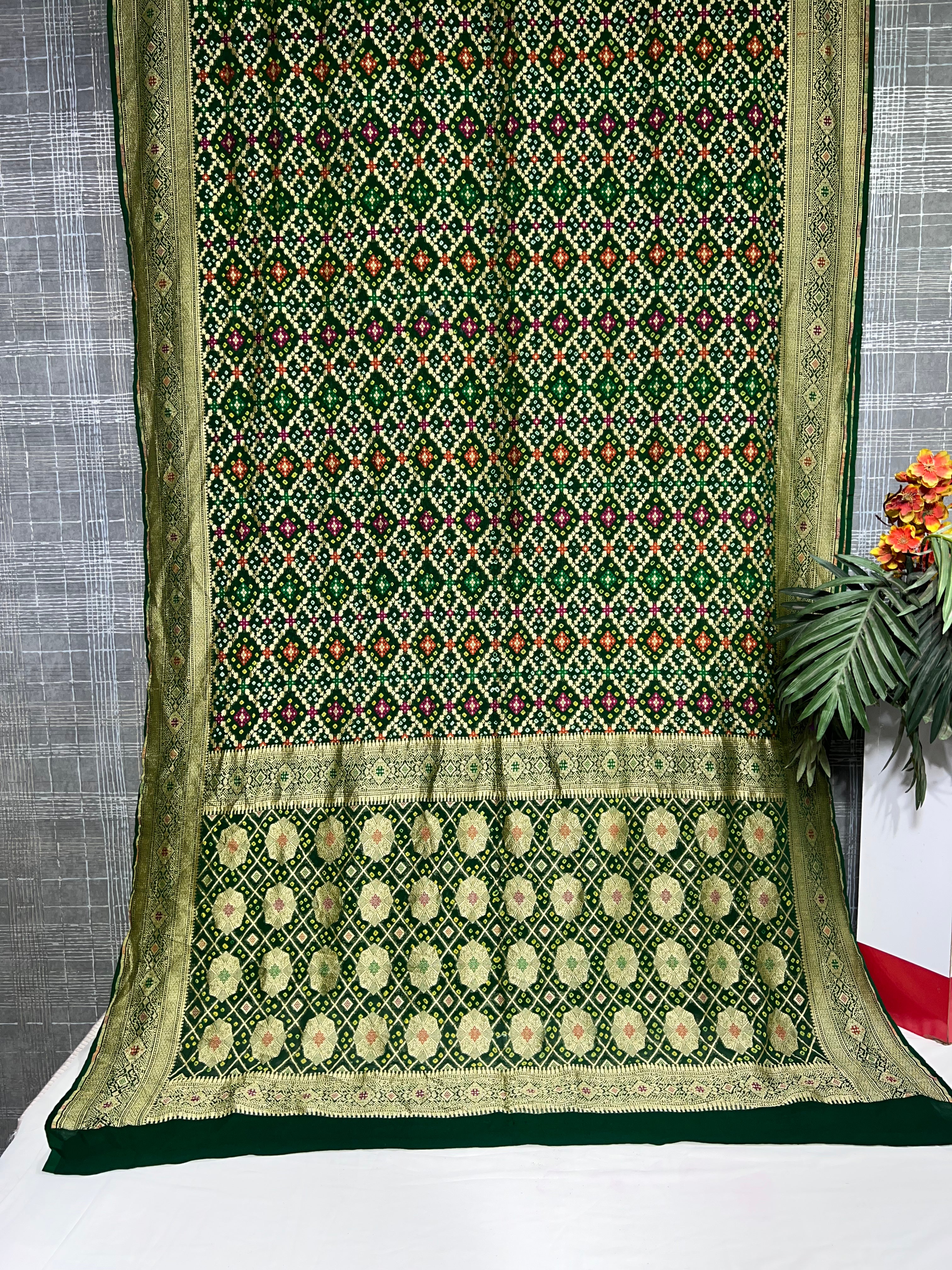 Dark Green Meenakari Khaddi Saree - Anita Jain Fashions