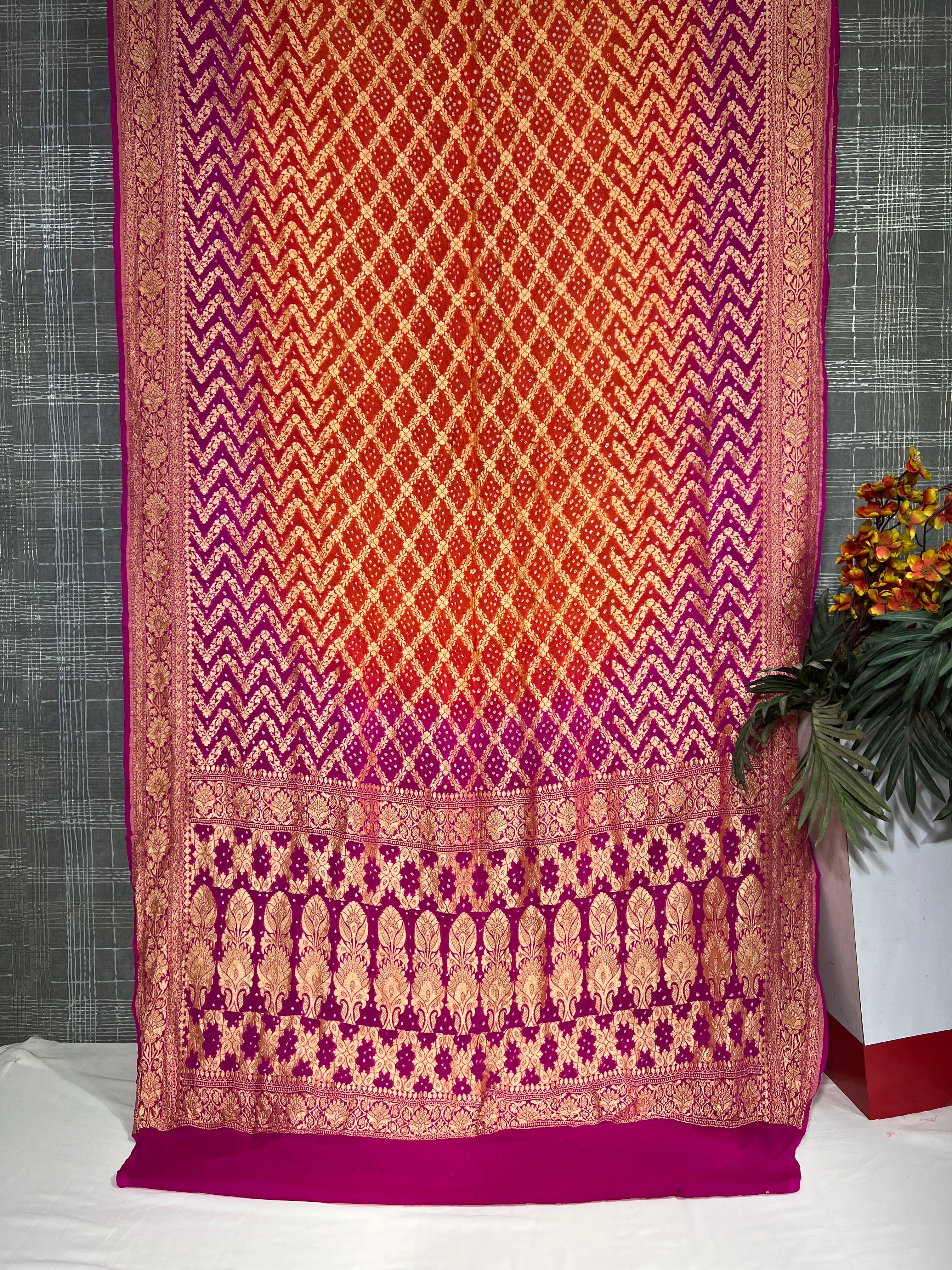 Pink Orange Zigzag Leaf Motif Shaded Khaddi Saree - Ethically Made, Vibrant Gradient Elegance - Anita Jain Fashions