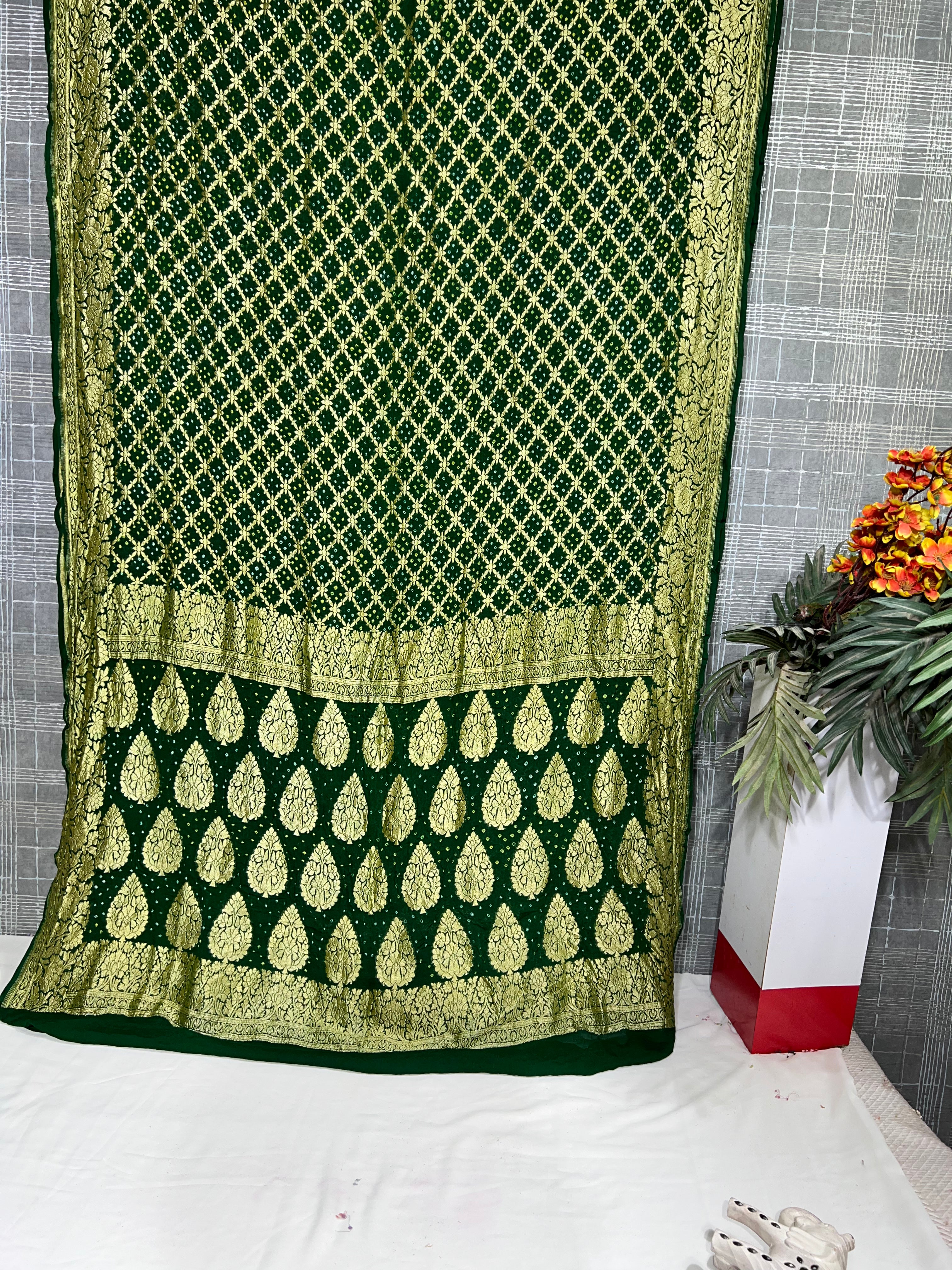 Dark Green Khaddi Saree - Ethically Made, Timeless Elegance - Anita Jain Fashions