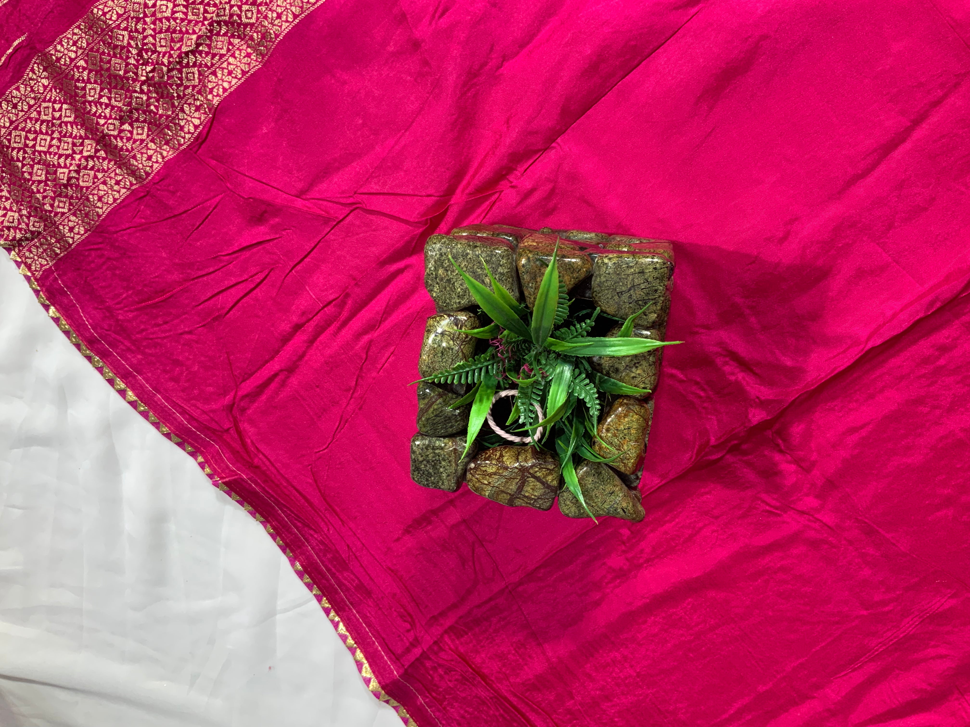 Pink Pure Viscose Dola Floral Print Saree with Rich Pallu and Resham V Wing - Ethically Made - Anita Jain Fashions