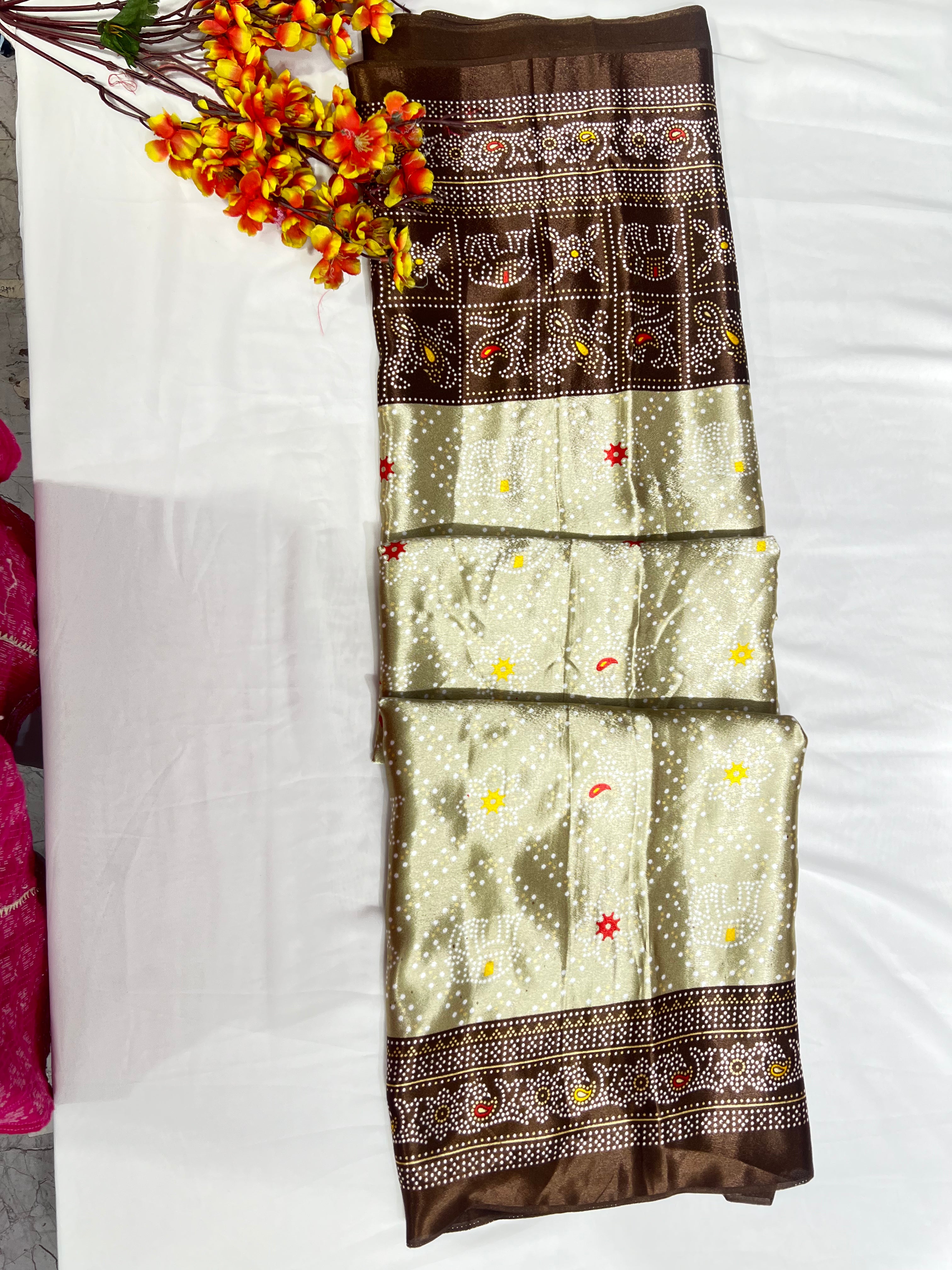 Crystal Crepe Dotted Print Saree with Beautiful Border & Pallu - Anita Jain Fashions