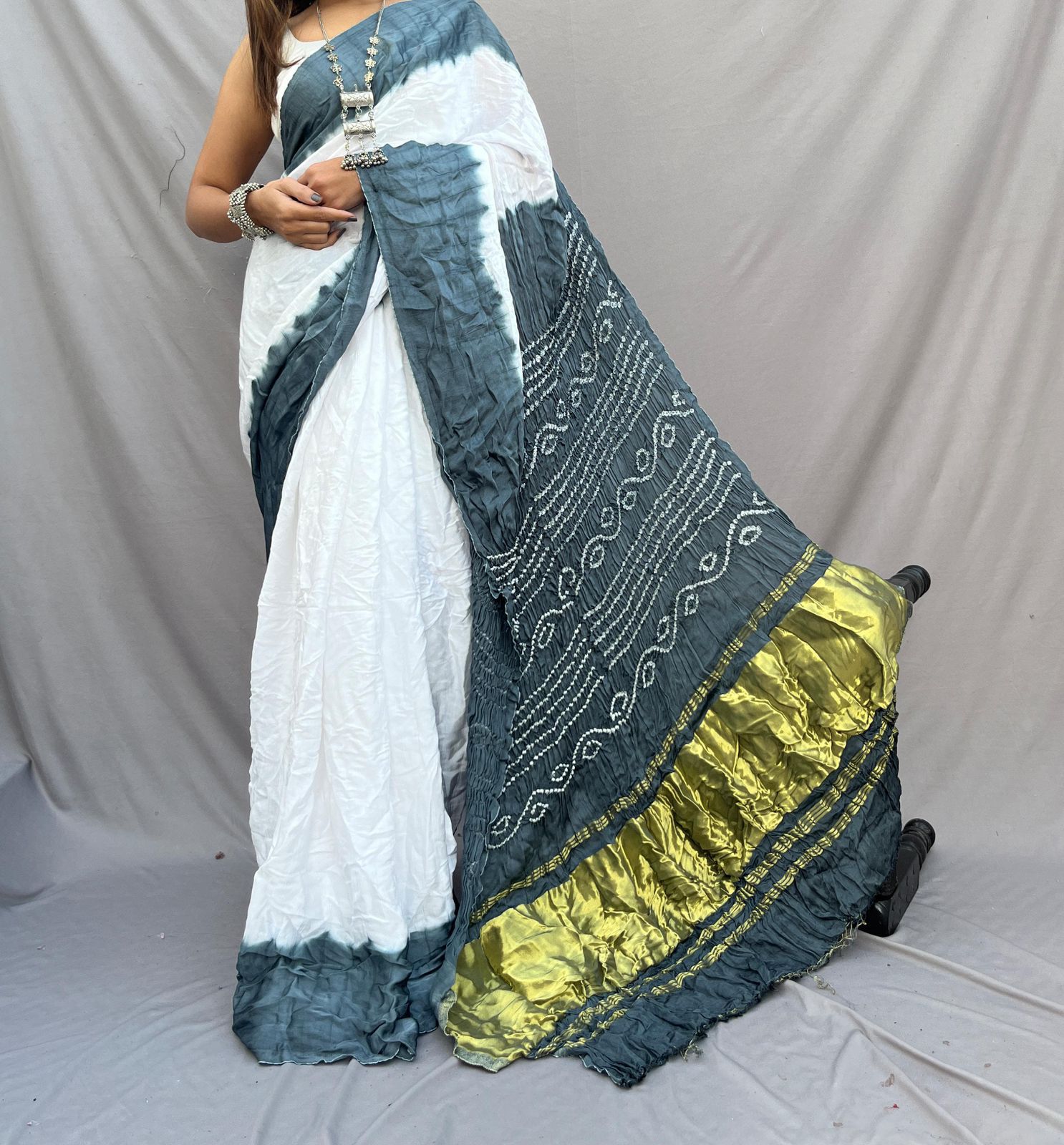 Grey Pure Gajji Silk Saree with Lagdi Patta - Hand Bandhej, Ethically Made - Anita Jain Fashions