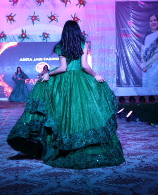Beautiful designer full flayer party wear gown | Anita jain Fashions
