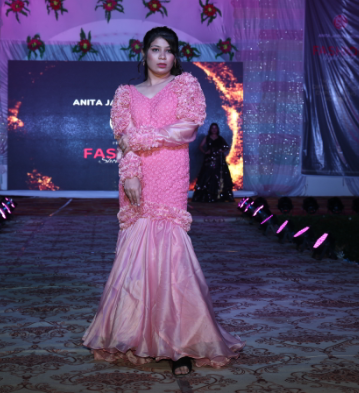 Beautiful party wear fish cutting gown | Anita Jain Fashions